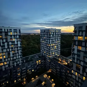 Apartament In Garden Towers